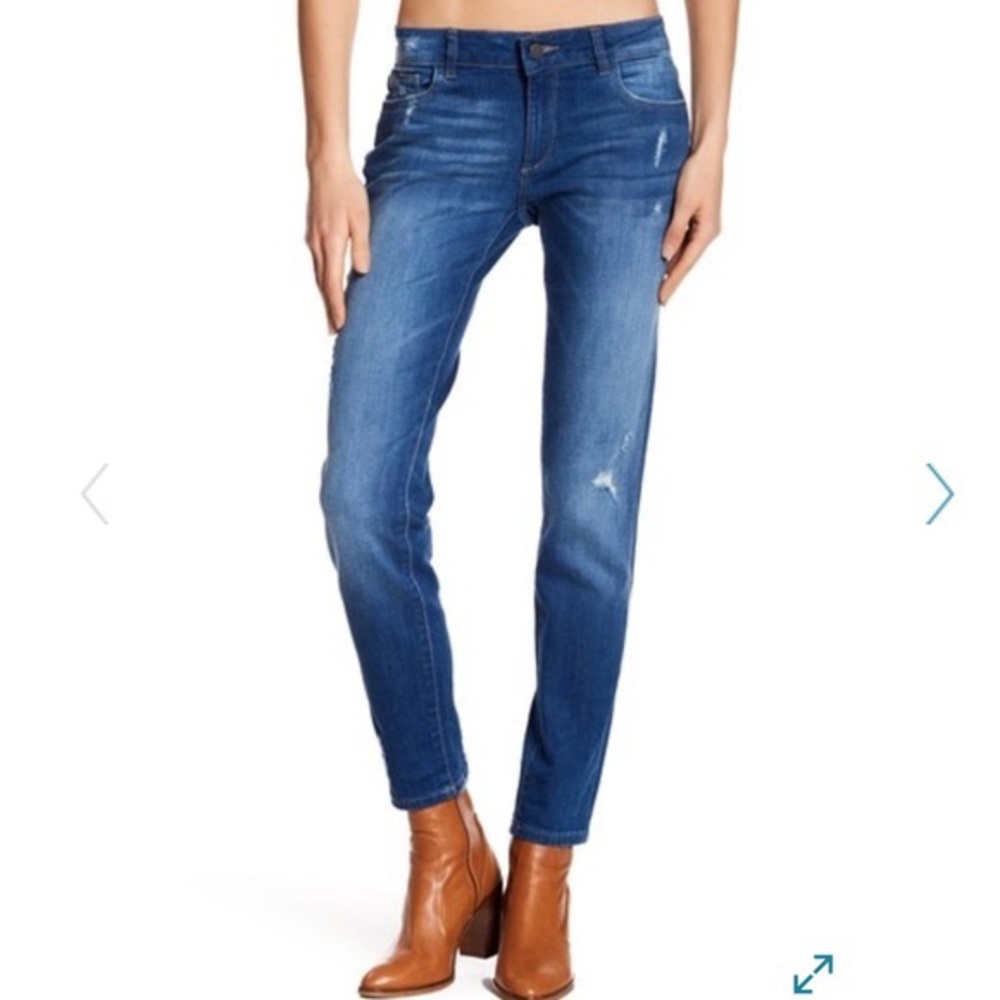 *SOLD* NWOT DL1961 Azalea Relaxed Skinny